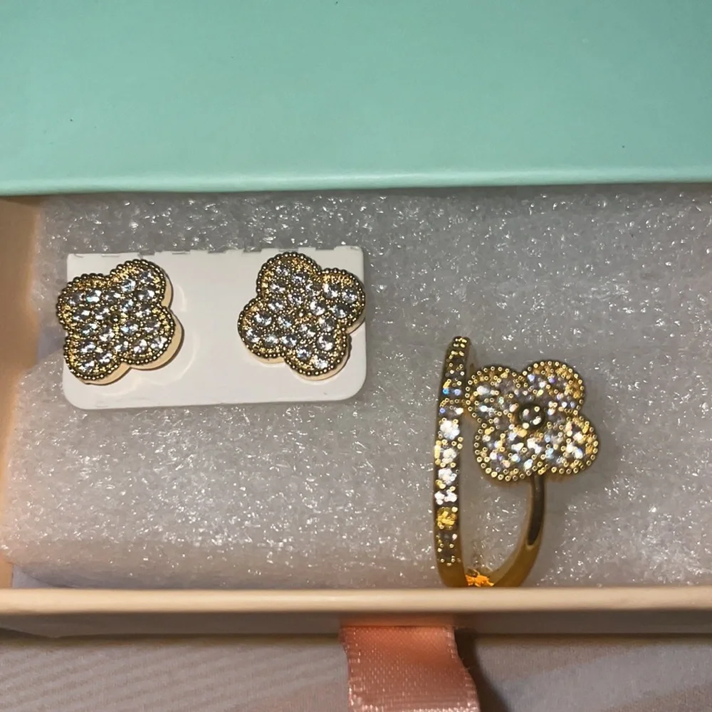 DLINLOLA Alhambra earring set - Picture 5 of 17